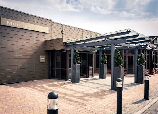 Mercure London Heathrow 1