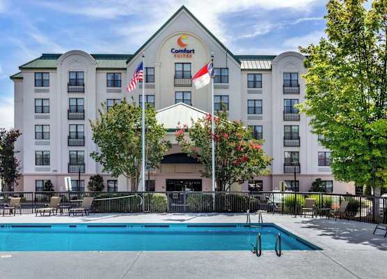 Comfort Suites Hanes Mall 1