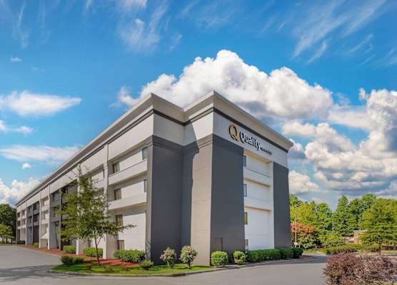 Quality Inn & Suites Raleigh Durham Airport 1