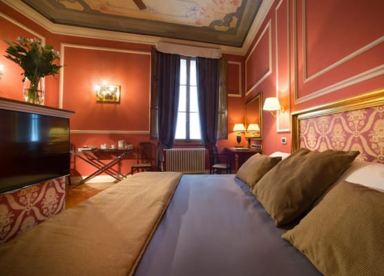 Boutique B&B Torre de' Conti 1