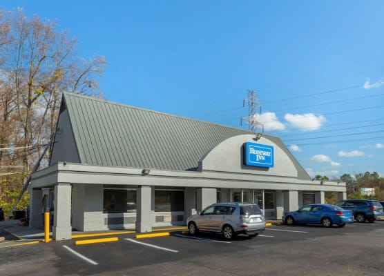 Rodeway Inn Colonial Heights I-95 1