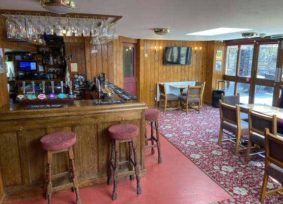 The Jolly Drayman Pub and Hotel 1