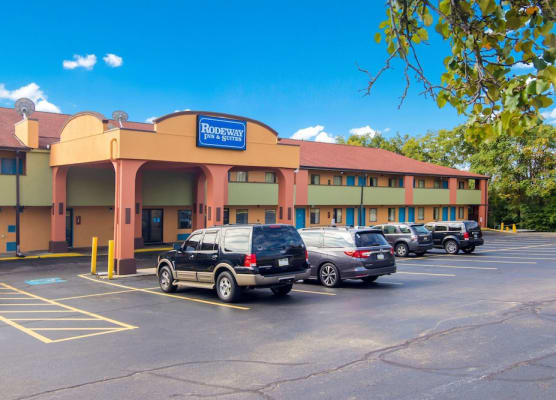 Rodeway Inn & Suites Monroeville-Pittsburgh 1