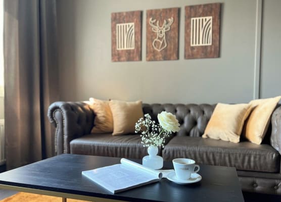 Hotel Golden Circle Suites 1