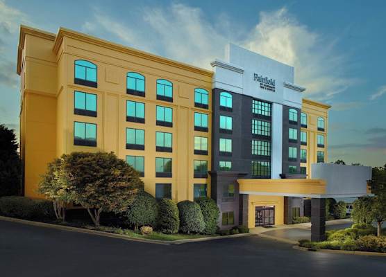 Fairfield by Marriott Inn & Suites Asheville Outlets 1