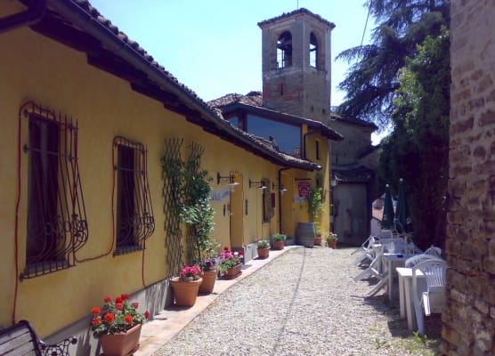 Arco dei Nobili 1