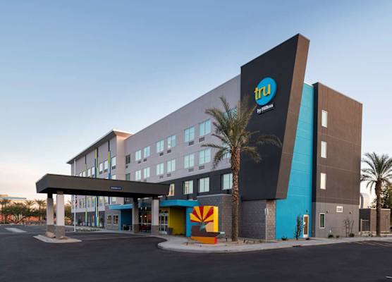 Tru By Hilton Phoenix Glendale Westgate 1