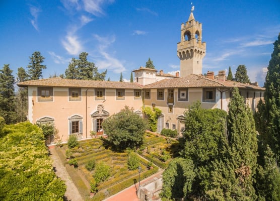 Castello di Montegufoni by PosarelliVillas 1