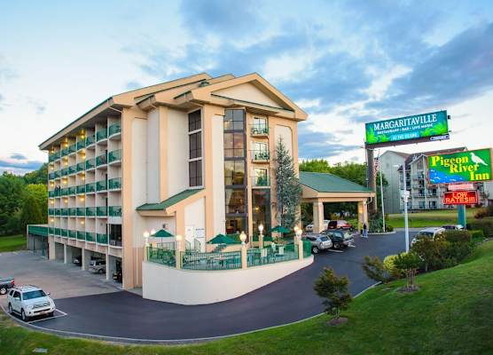 Pigeon River Inn 1