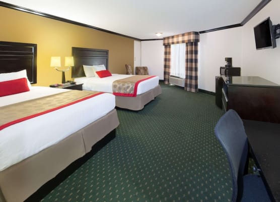Ramada by Wyndham Ontario Airport & Convention Center 1