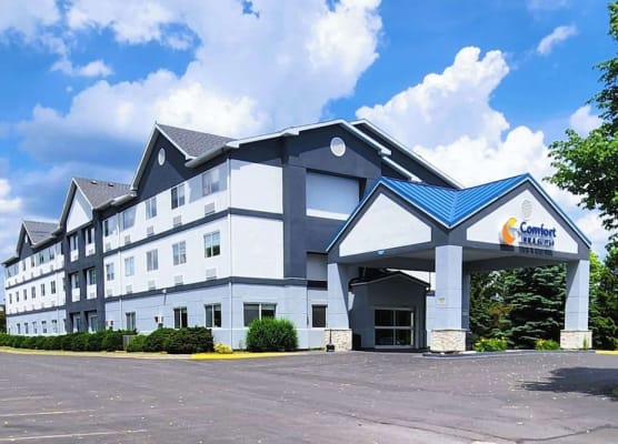 Comfort Inn & Suites Liverpool - Syracuse 1