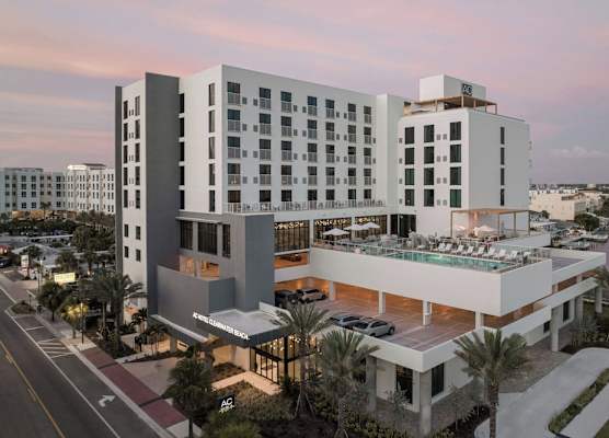 AC Hotel by Marriott Clearwater Beach 1
