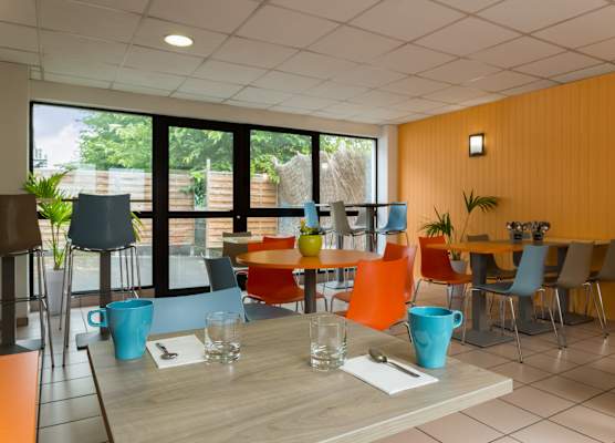 Fasthôtel Clermont sud 1