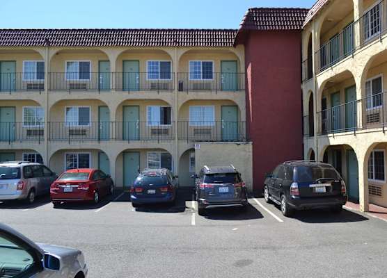 Skyway Inn SeaTac 1