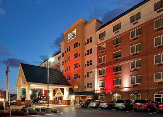 Four Points by Sheraton Louisville Airport 1
