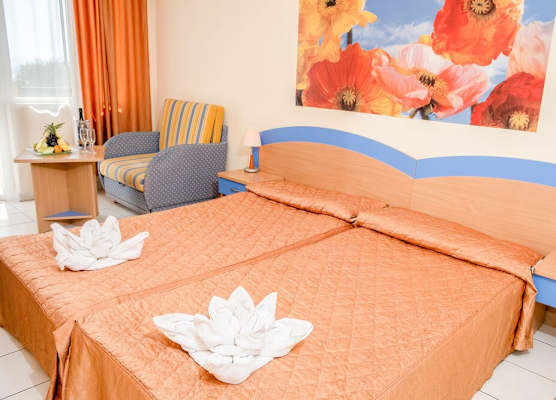 Hotel Dolphin 1