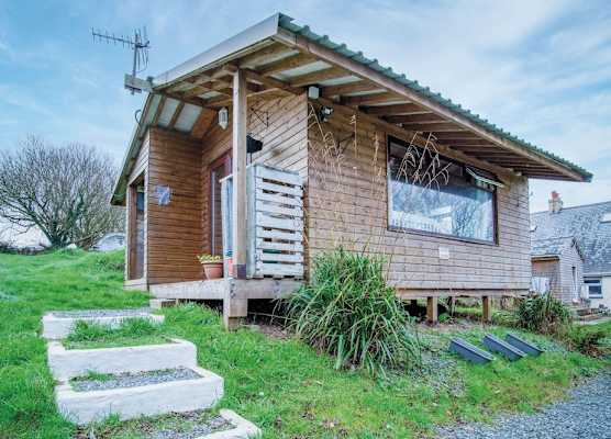 The Hygge Hut - 1 Bed - Freshwest Beach Retreat 1
