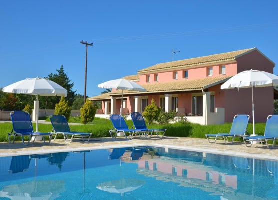 Megali Luxuries Apartments 1