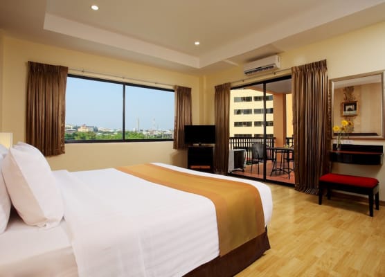 Nova Park Hotel Pattaya 1