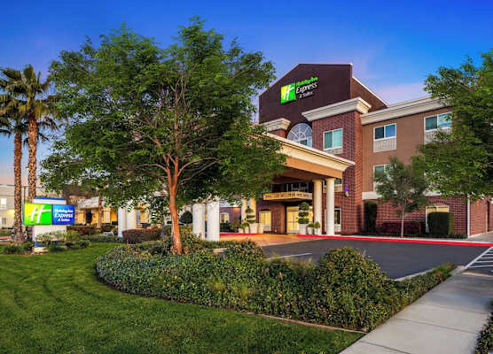 Holiday Inn Express & Suites SACRAMENTO NE CAL EXPO by IHG 1
