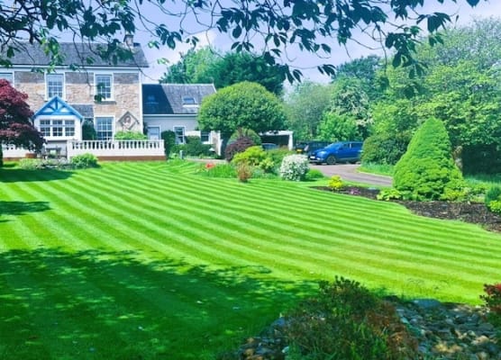CREAG DHUBH COUNTRY HOUSE 1