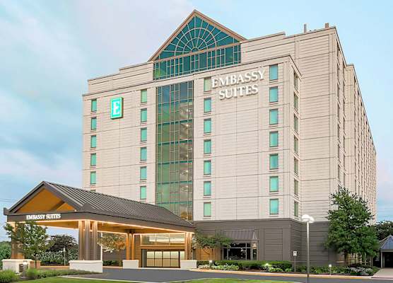 Embassy Suites by Hilton Chicago Lombard Oak Brook 1