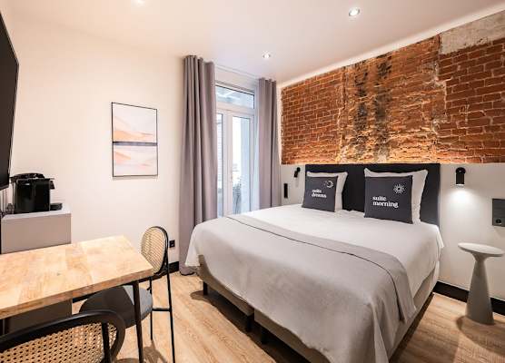 Limehome Amsterdam Leidsekruisstraat 1