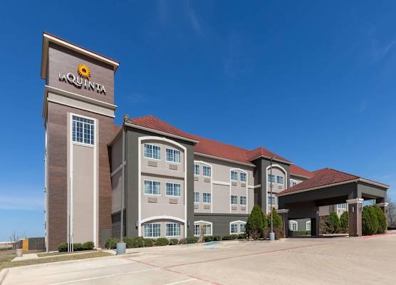 La Quinta Inn & Suites by Wyndham Kyle - Austin South 1