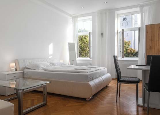 Perfect 7BR Stay Near Hauptbahnhof 1