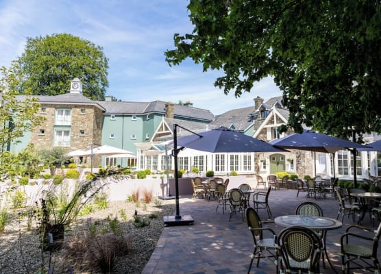Killarney Heights Hotel 1