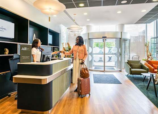 Novotel Paris 17 1