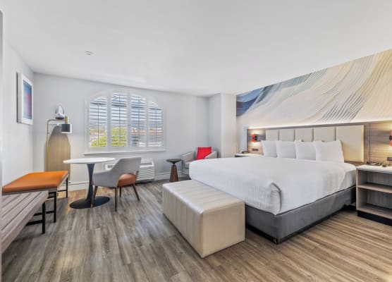 Hotel Skye San Francisco Airport SFO FREE SHUTTLE AND BREAKFAST! 1
