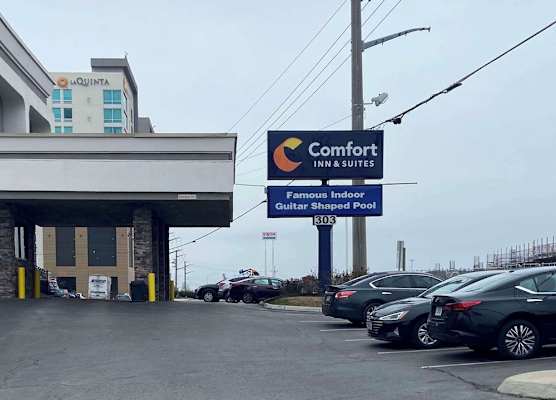 Comfort Inn & Suites Nashville Downtown – Stadium 1