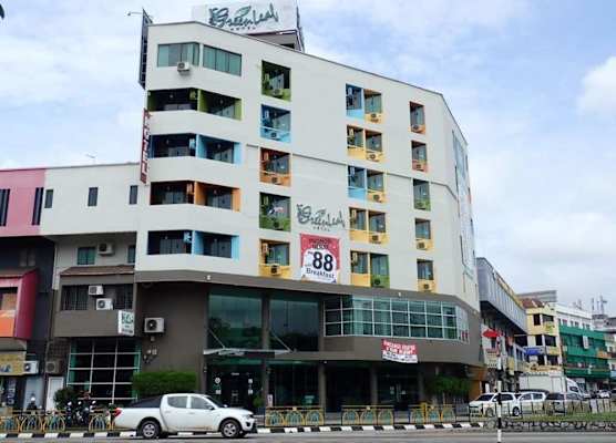 Greenleaf Hotel 1