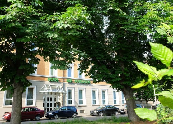 Hotel am Schelztor 1