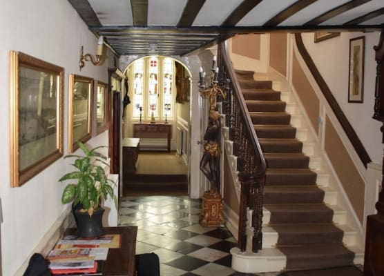 Harmondsworth Hall Guest House Heathrow 1