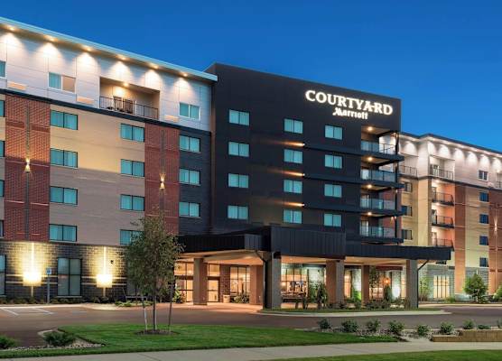 Courtyard by Marriott Mt. Pleasant at Central Michigan University 1
