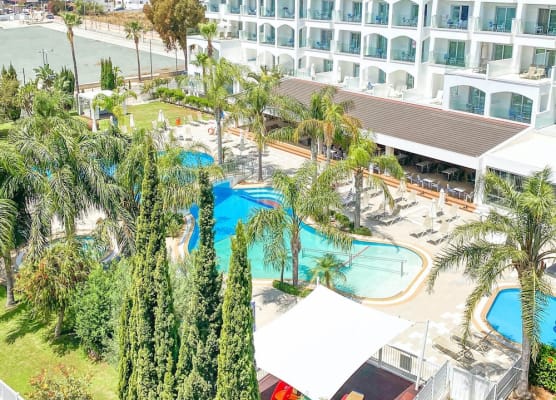 Anesis Hotel 1