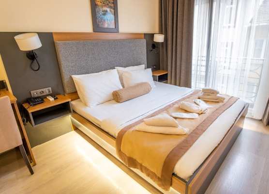 Orange Hotel & Spa 1