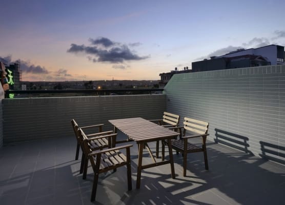 GOODHOUSE 1