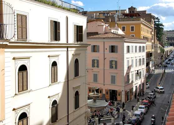 Daplace - HQH Colosseo 1