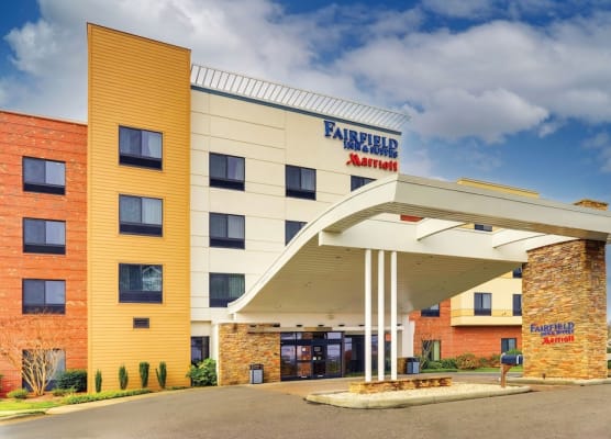 Fairfield Inn & Suites by Marriott Dunn I-95 1