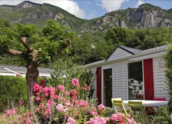 Camping écovillage Soleil du Pibeste 1
