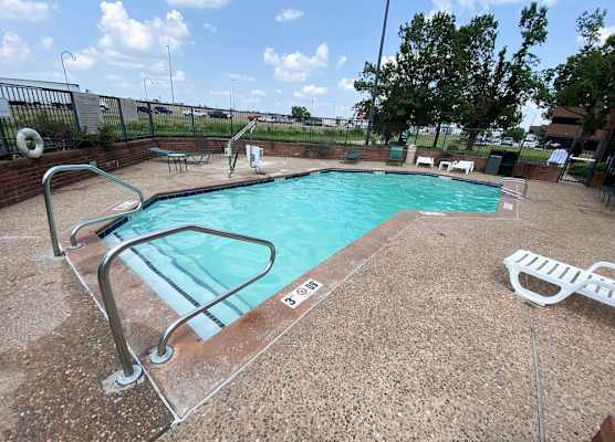 Motel 6 Oklahoma City OK Fairgrounds West 1