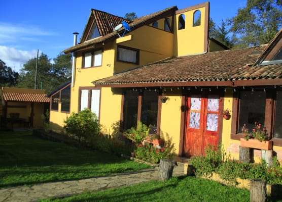 Casa Pernia 1