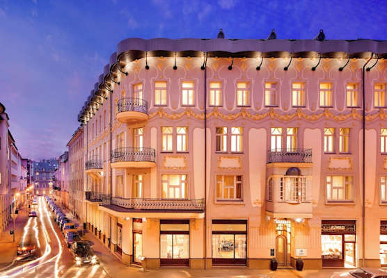 Roset Hotel & Residence 1