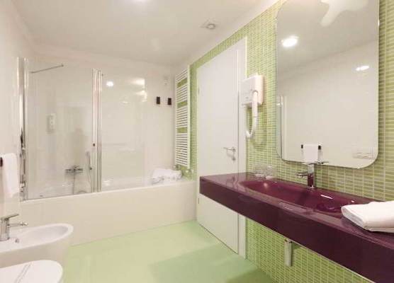 VELANERA Hotel & Restaurant 1
