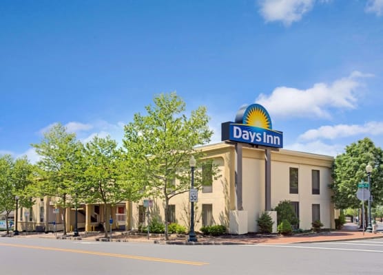 Days Inn by Wyndham Silver Spring 1