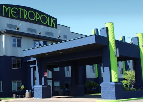 Metropolis Resort - Eau Claire 1