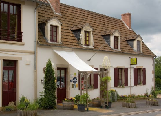 Au Coeur de Meaulne 1